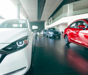 Samochód w firmie 2025: Leasing, najem czy amortyzacja?